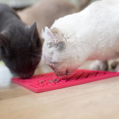 LickiMat Buddy For Cat Pink