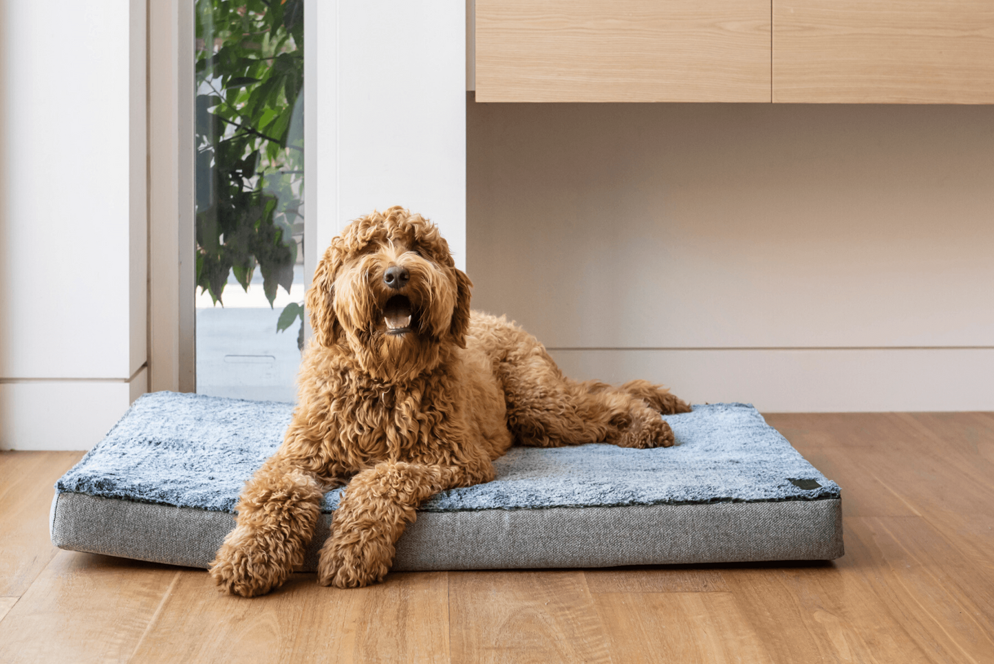Superior Pet Goods Ortho Dog Mat Artic Faux Fur