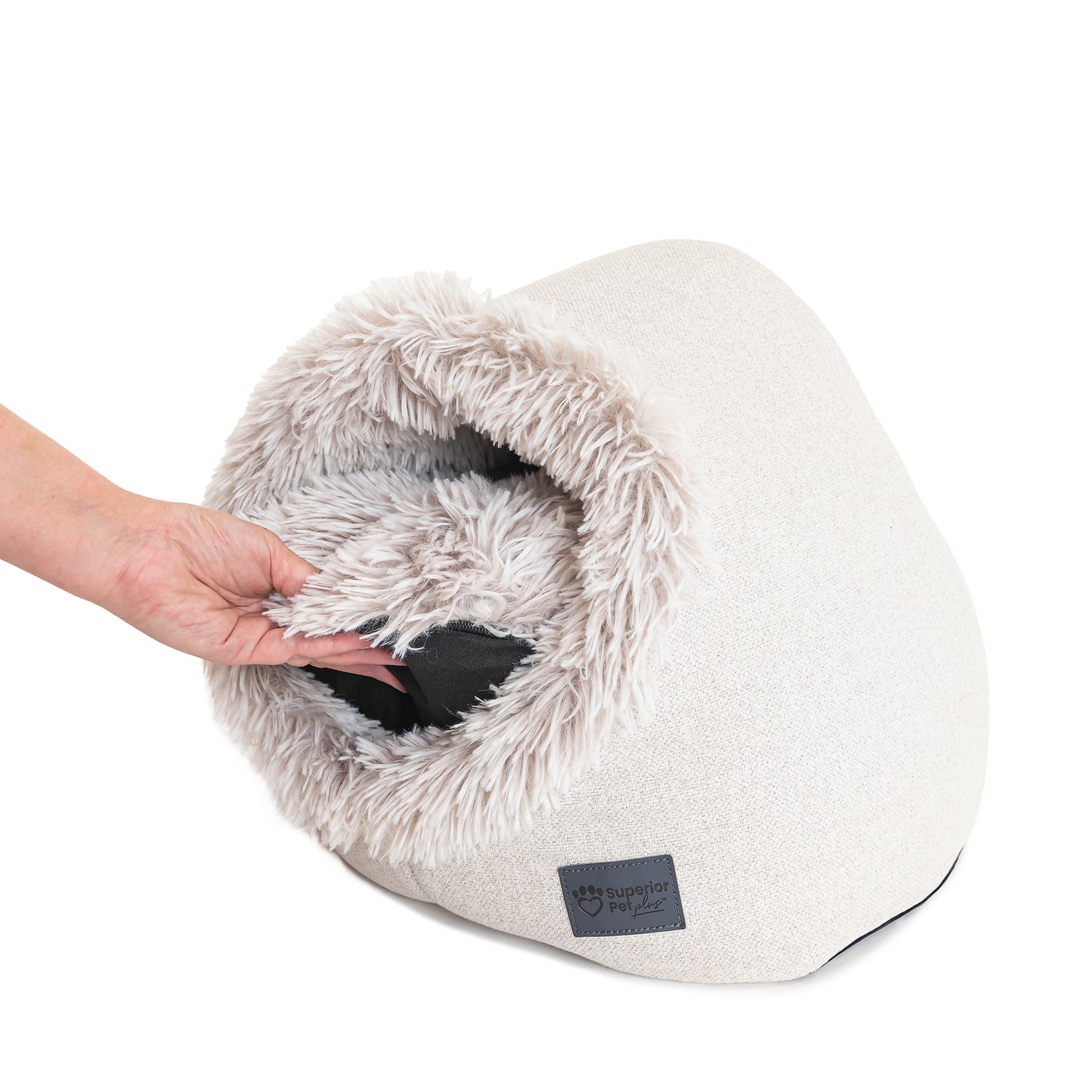 Superior Pet Goods Calming Pet Dome Aspen Faux Fur