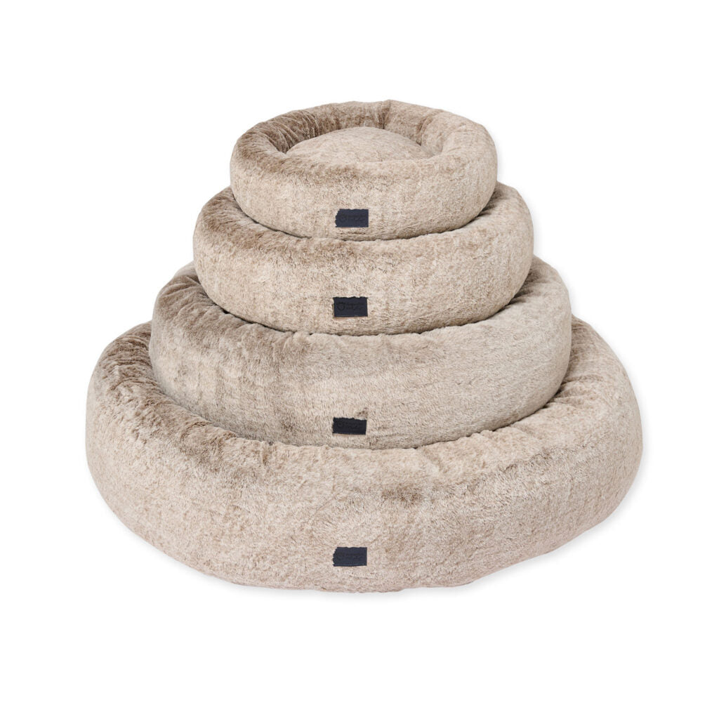 Superior Pet Goods Harley Dog Bed Latte Faux Fur